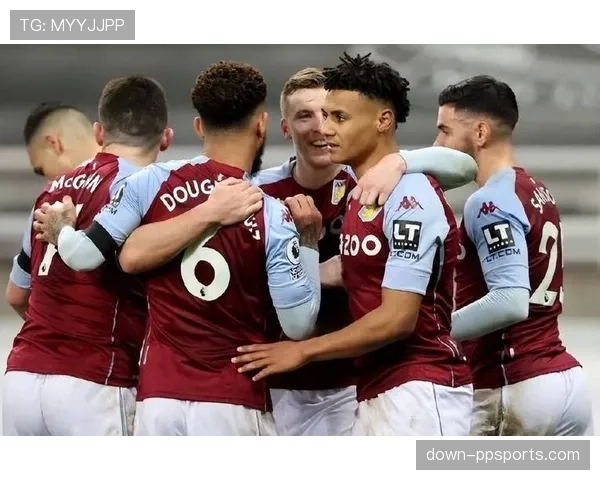 全场比赛结束，阿斯顿维拉4-2热刺，两队合计贡献5次由禁区到禁区的快速反击